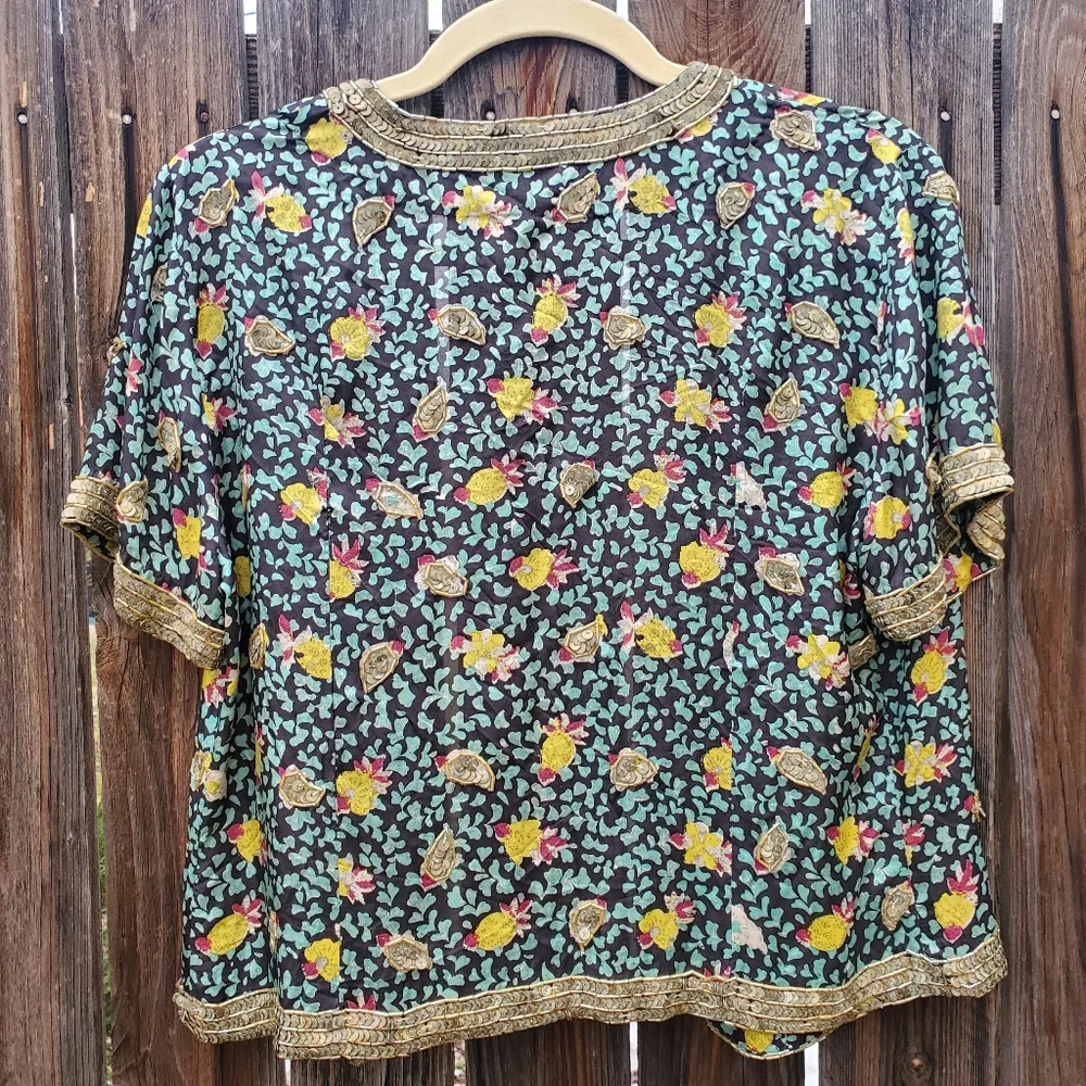 Y2K Kimono w/ bead sequin trim - Picture 7 of 7